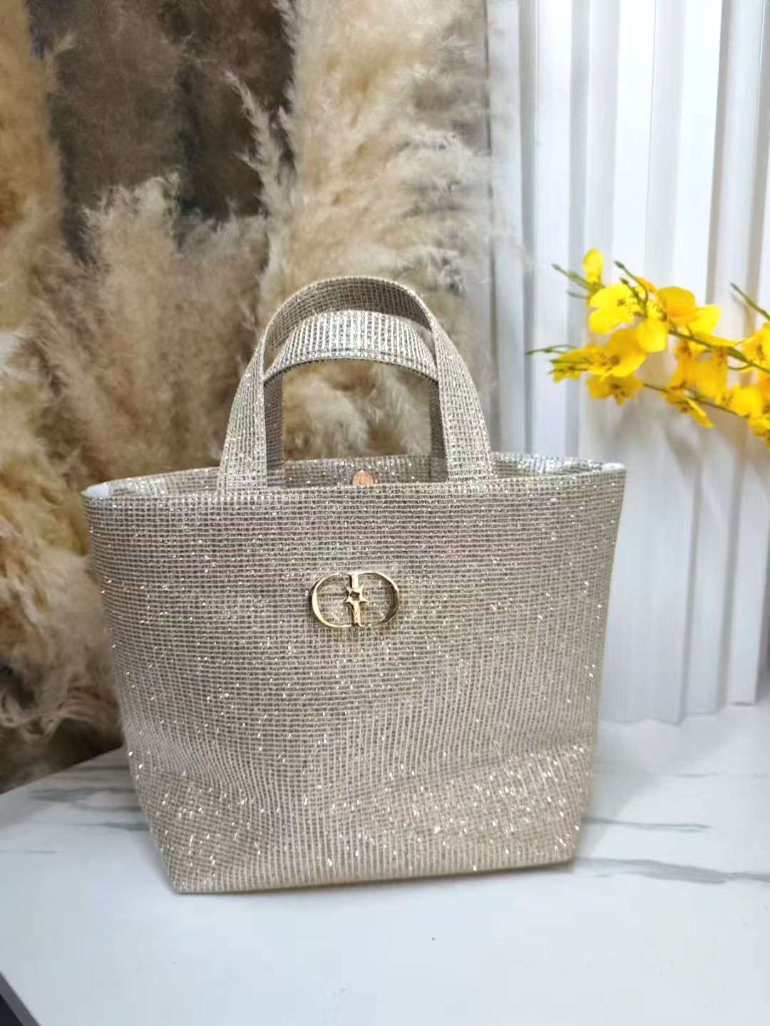 Dior VIP 限量Tote Bag
